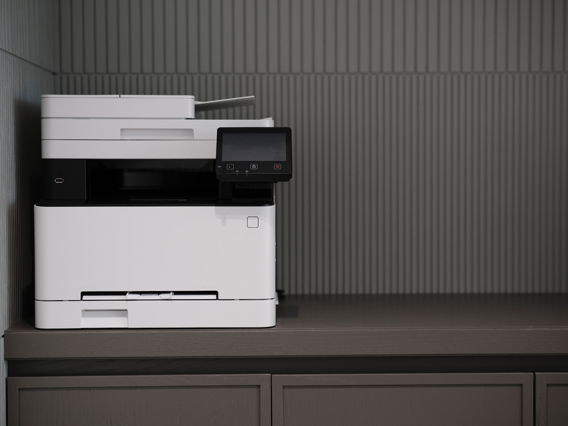 Drucker, PC, Schreibtisch: So richtest du dir dein perfektes Home-Office ein